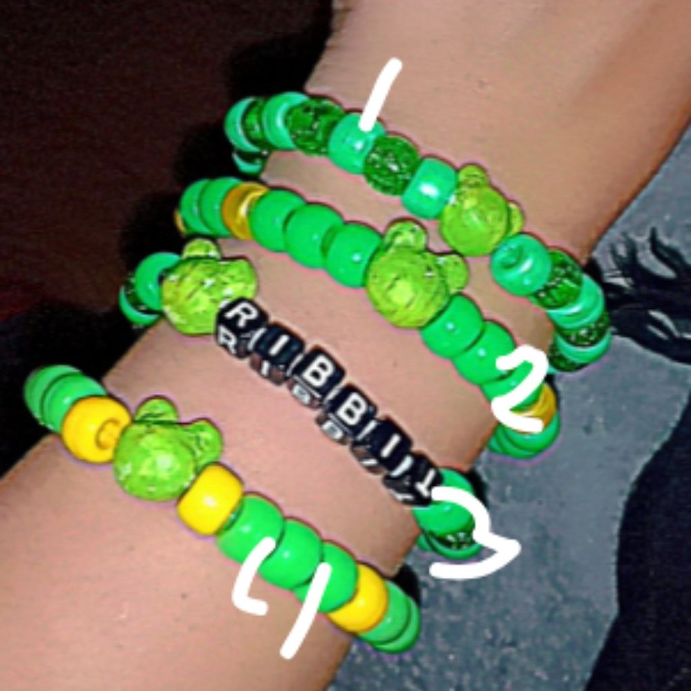 Kandi frog bracelets